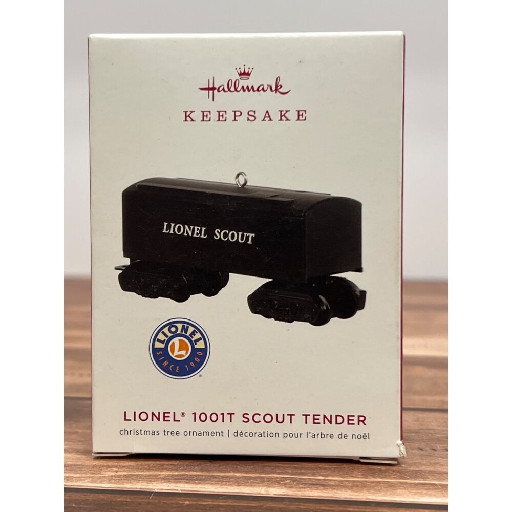 2019 HALLMARK KEEPSAKE ORNAMENT QXi3467 LIONEL 101T SCOUT TENDER